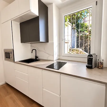 Dolce View House - Center, Lakefront&garage Appartement